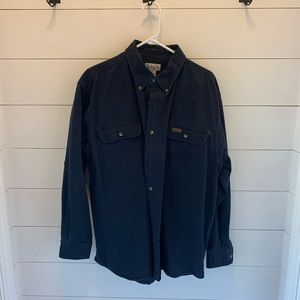 Men’s Carhartt XL button down long sleeve.